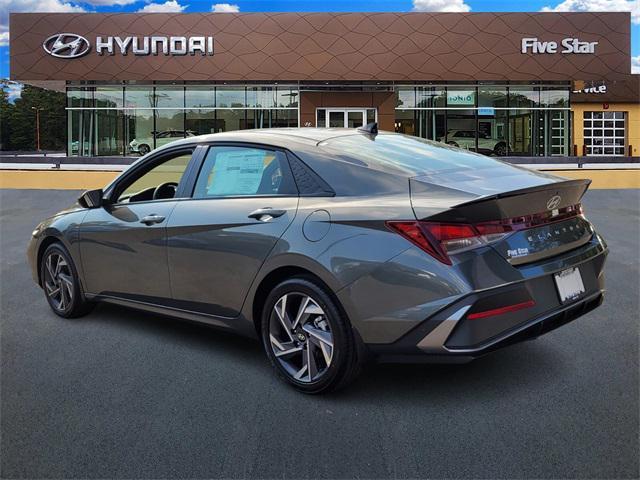 new 2025 Hyundai Elantra car, priced at $21,856