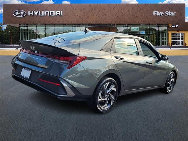 new 2025 Hyundai Elantra car, priced at $21,857