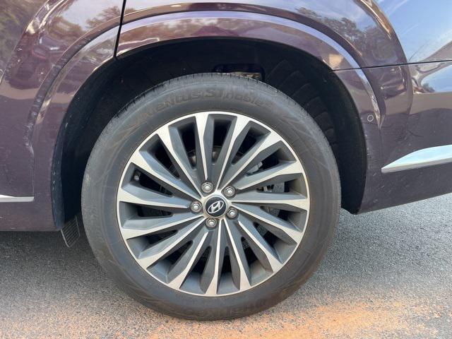 used 2024 Hyundai Palisade car, priced at $45,506