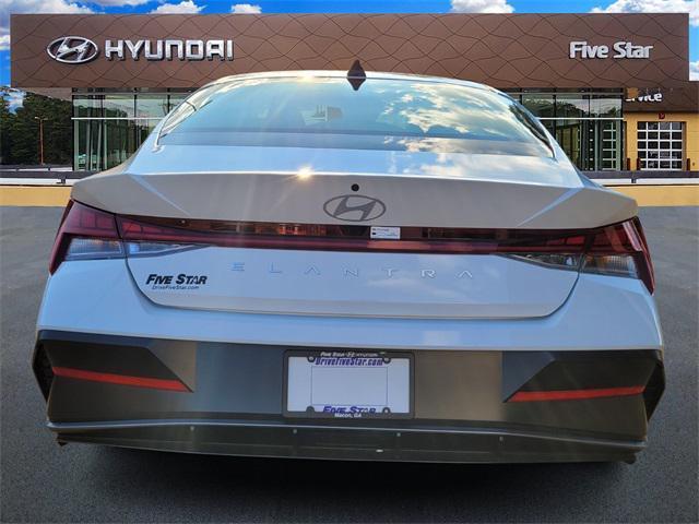 new 2025 Hyundai Elantra car, priced at $24,061