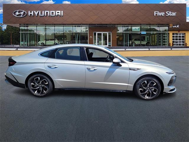 new 2025 Hyundai Sonata car, priced at $27,258