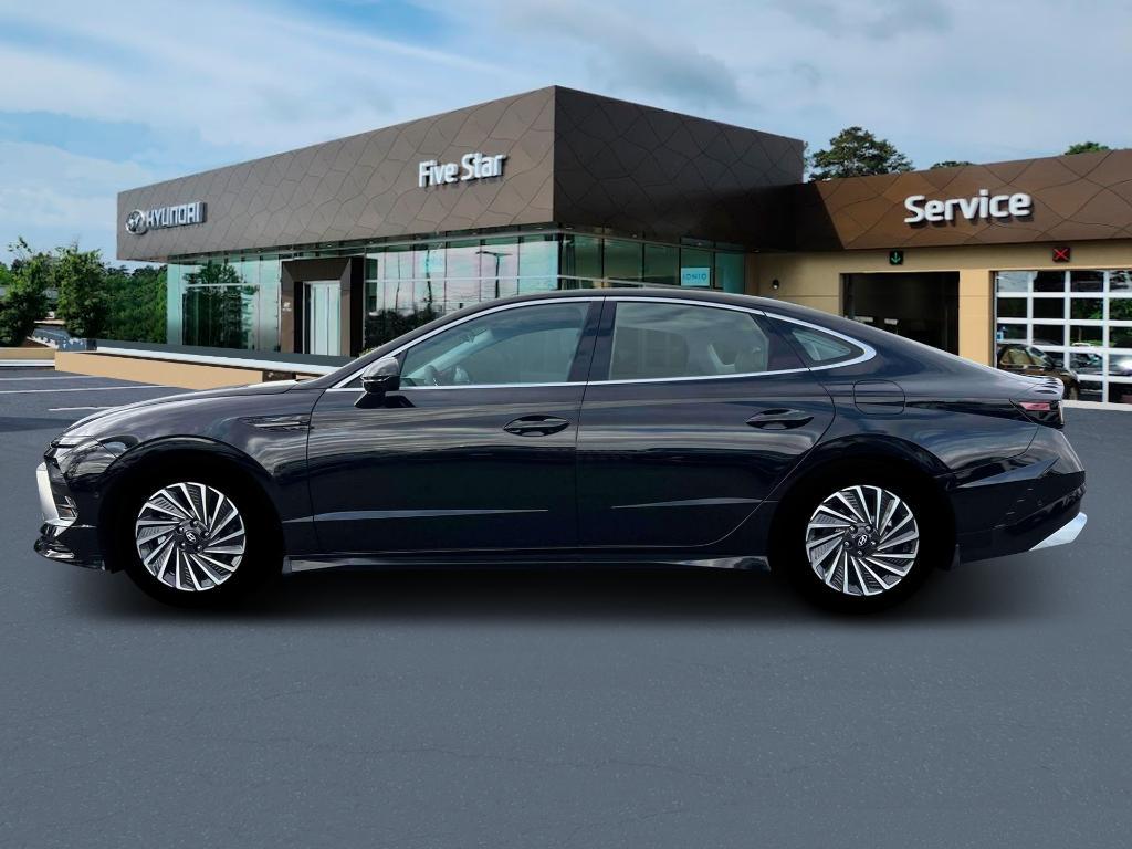 new 2025 Hyundai Sonata Hybrid car, priced at $37,260
