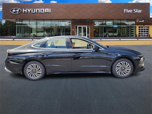 new 2025 Hyundai Sonata Hybrid car, priced at $36,760