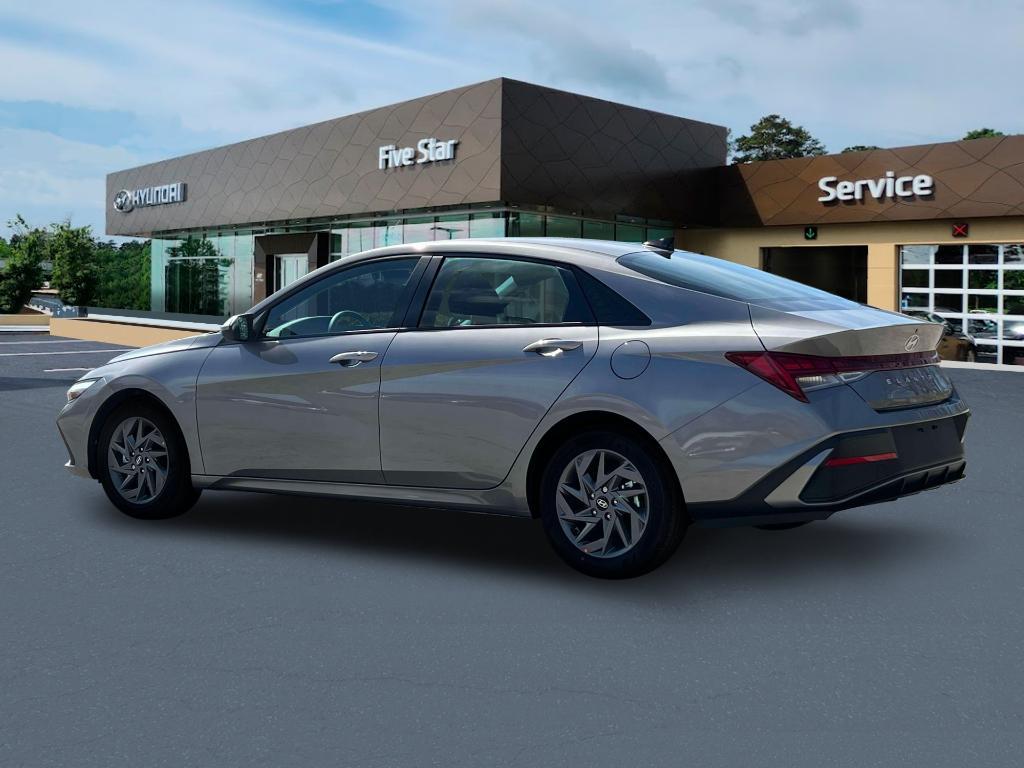 new 2025 Hyundai Elantra HEV car, priced at $25,485