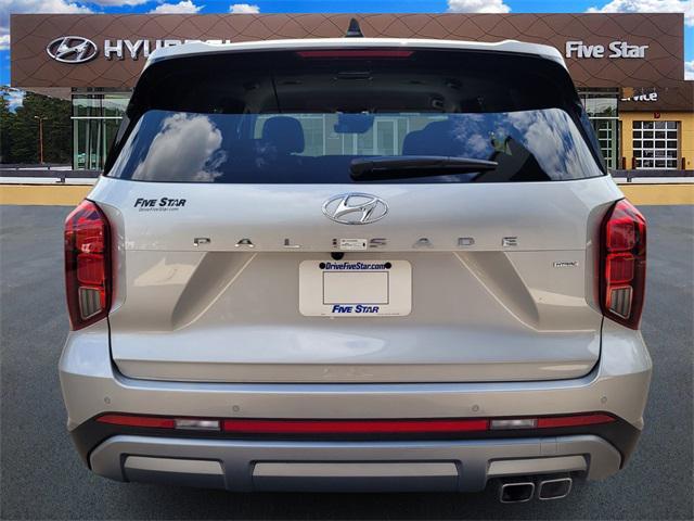 used 2024 Hyundai Palisade car, priced at $34,500