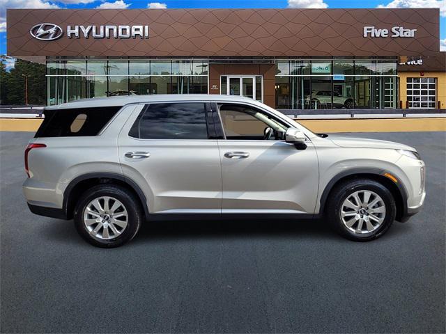 used 2024 Hyundai Palisade car, priced at $34,500