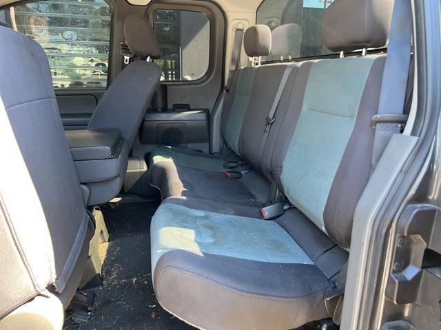 used 2007 Nissan Titan car, priced at $6,000