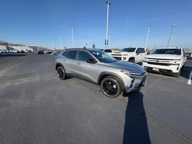 new 2025 Chevrolet Trax car