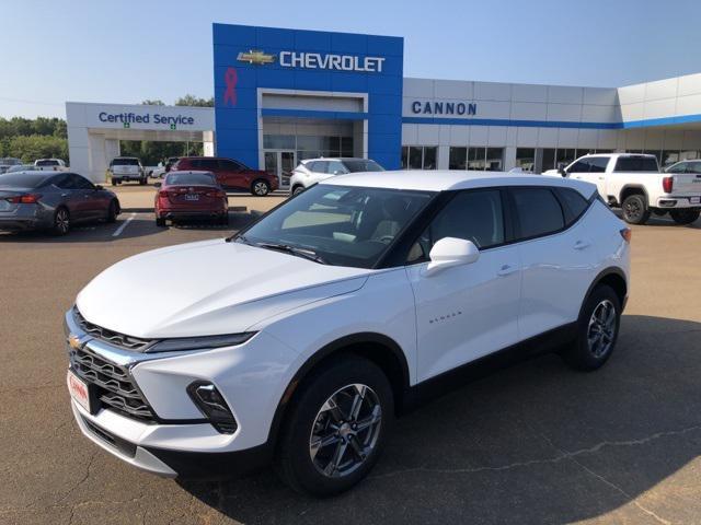 new 2025 Chevrolet Blazer car, priced at $37,210