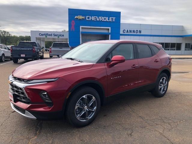 new 2025 Chevrolet Blazer car, priced at $38,295