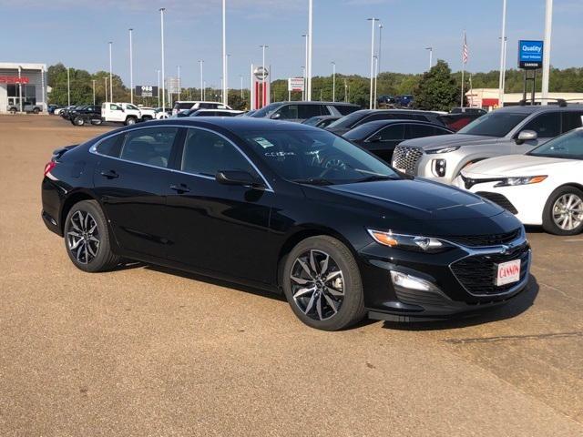 new 2025 Chevrolet Malibu car