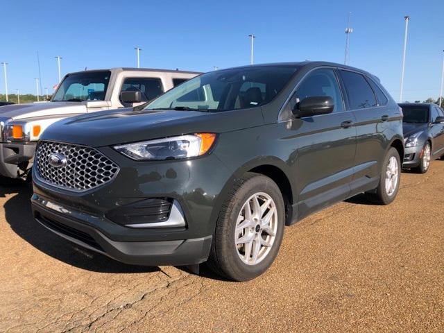 used 2024 Ford Edge car, priced at $33,999