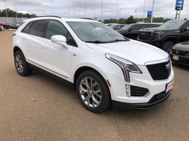 used 2020 Cadillac XT5 car, priced at $29,786