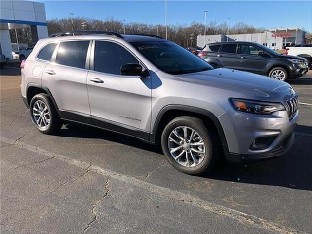 used 2022 Jeep Cherokee car, priced at $24,150