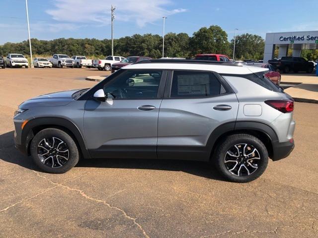 new 2024 Chevrolet TrailBlazer car, priced at $31,915