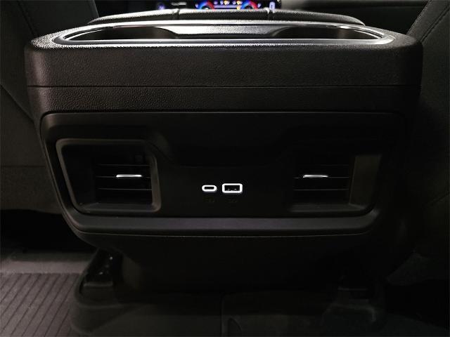 used 2022 Chevrolet Silverado 1500 car, priced at $35,994