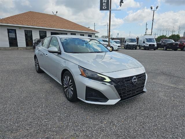 used 2023 Nissan Altima car, priced at $18,219