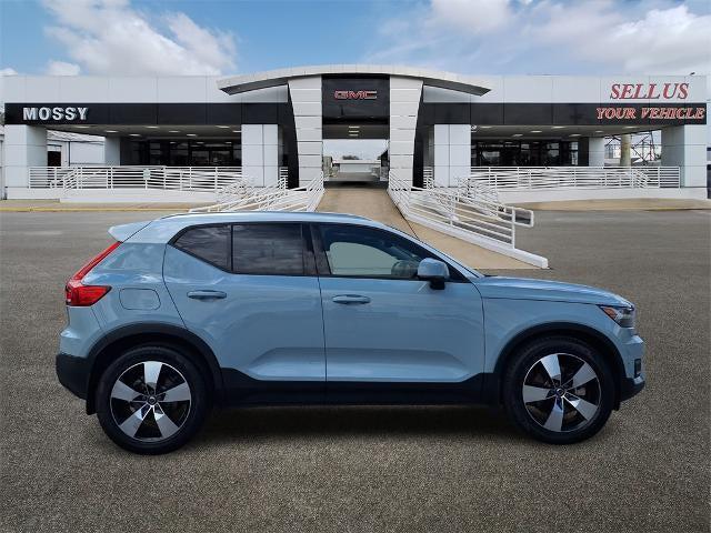 used 2019 Volvo XC40 car, priced at $19,342