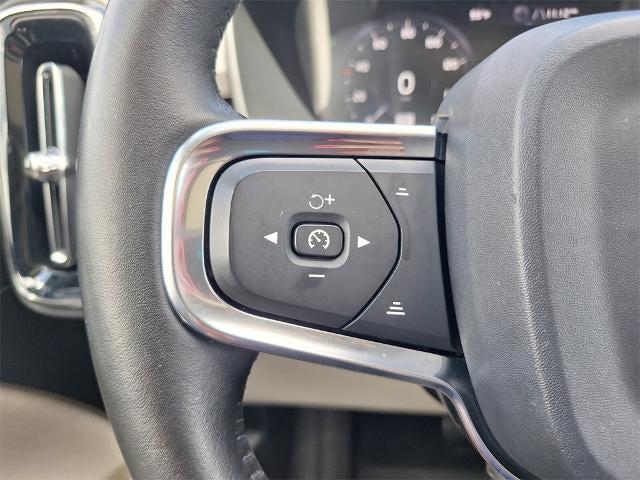 used 2019 Volvo XC40 car, priced at $19,342