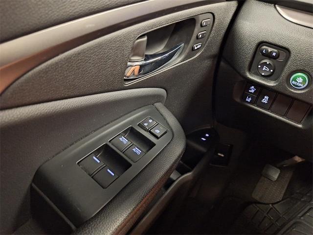 used 2022 Honda Pilot car, priced at $30,259