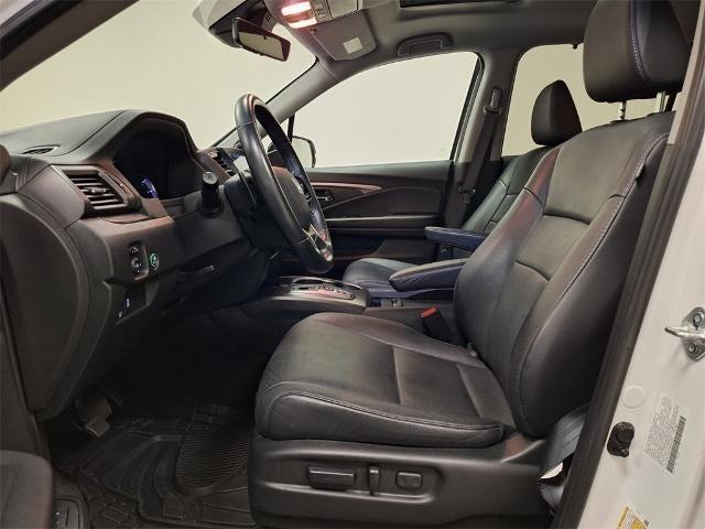 used 2022 Honda Pilot car, priced at $30,259
