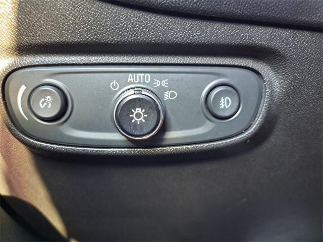 used 2021 Chevrolet Equinox car, priced at $14,164