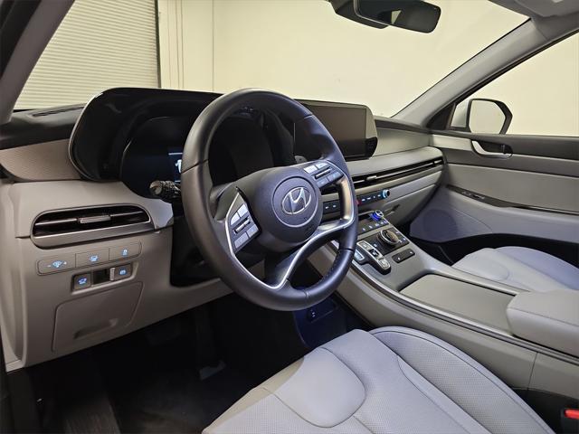 used 2025 Hyundai Palisade car, priced at $37,098