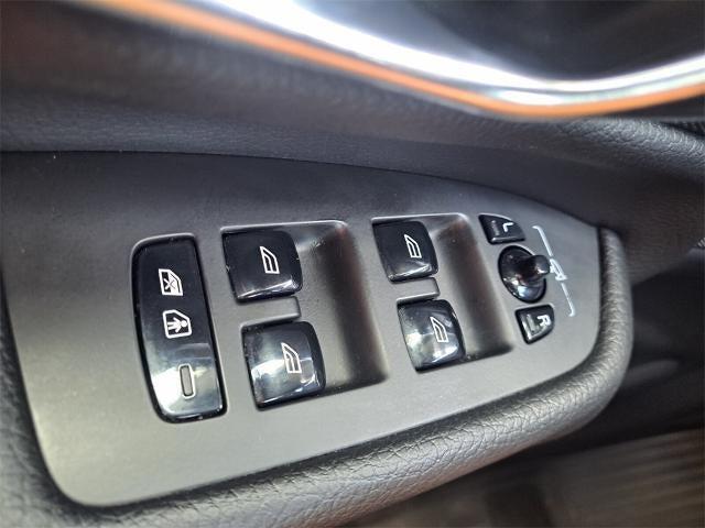 used 2019 Volvo XC90 car, priced at $22,044