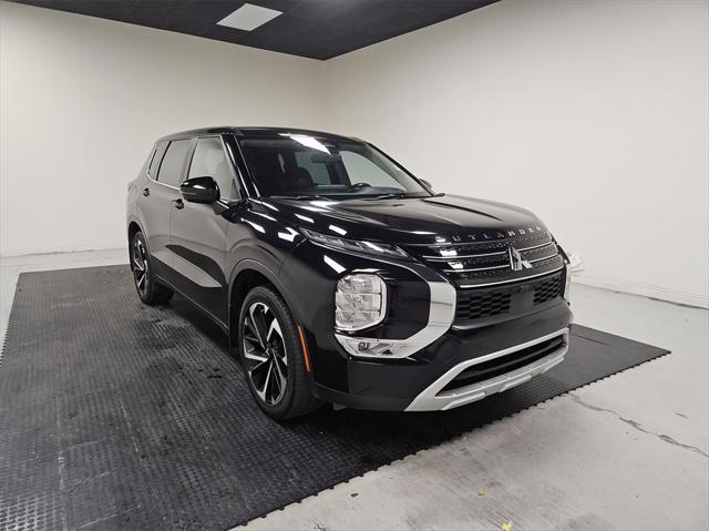used 2023 Mitsubishi Outlander car, priced at $23,214