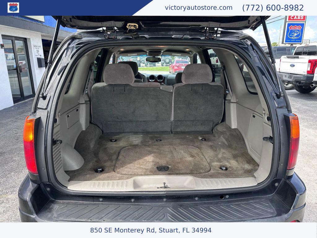 used 2003 GMC Envoy car, priced at $4,950