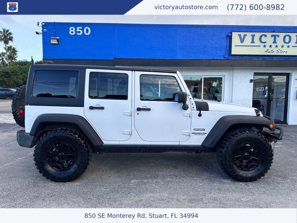 used 2014 Jeep Wrangler Unlimited car, priced at $12,500