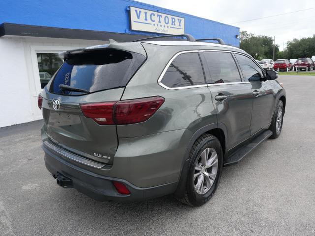 used 2014 Toyota Highlander car, priced at $16,950