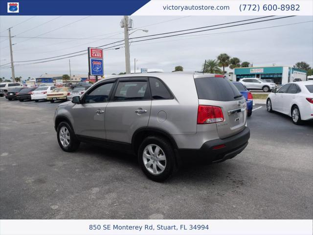 used 2013 Kia Sorento car, priced at $9,500