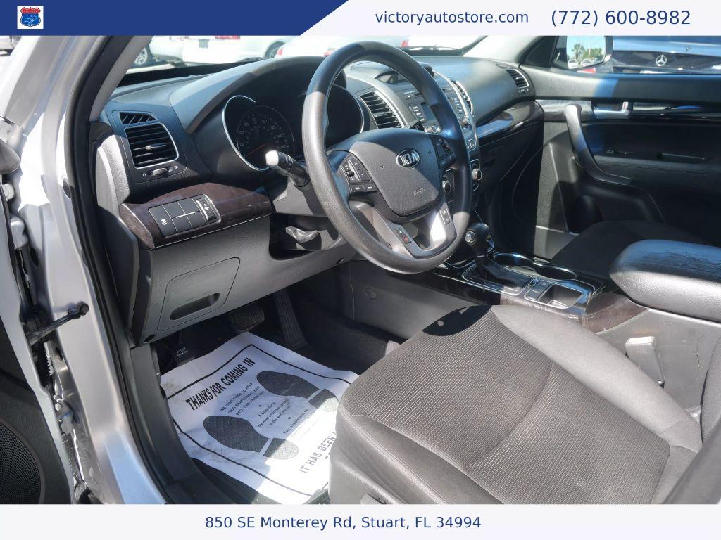 used 2014 Kia Sorento car, priced at $8,950