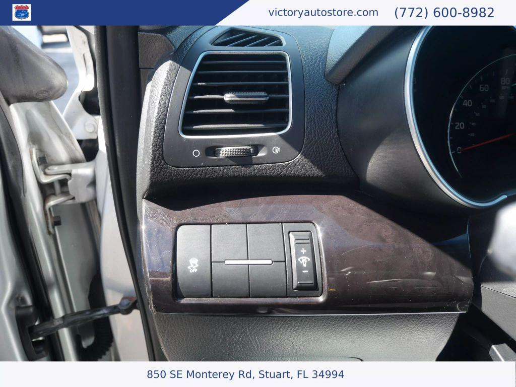 used 2014 Kia Sorento car, priced at $8,950