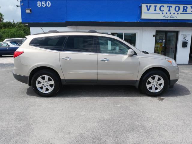 used 2012 Chevrolet Traverse car, priced at $6,500