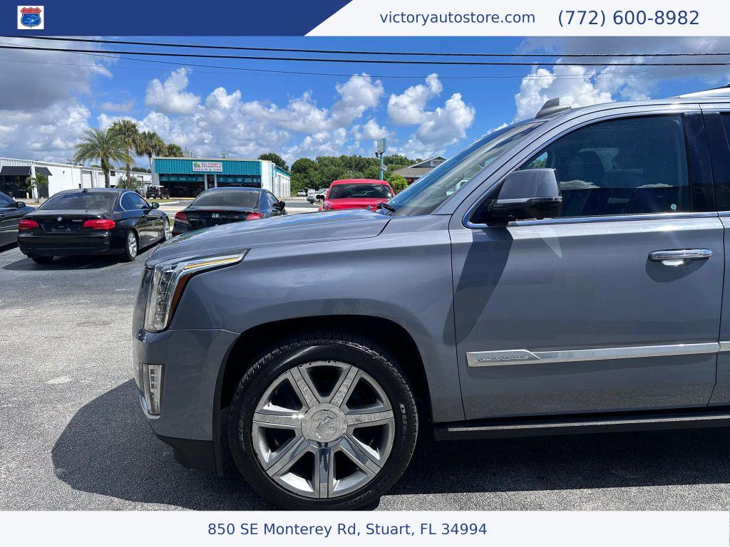 used 2016 Cadillac Escalade car, priced at $25,500