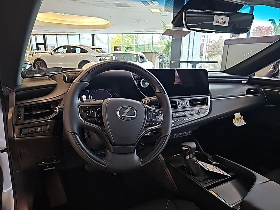 new 2025 Lexus ES 350 car, priced at $54,634