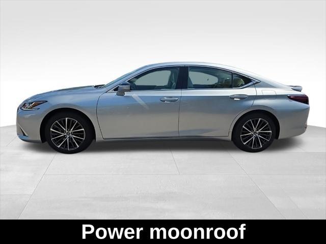 used 2024 Lexus ES 300h car, priced at $44,950