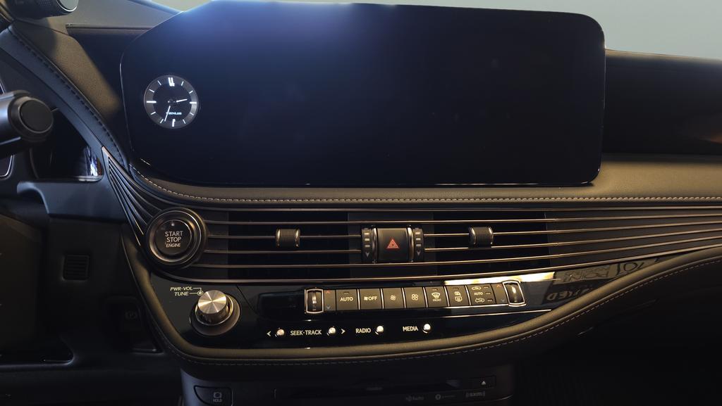 used 2022 Lexus LS 500 car, priced at $53,874