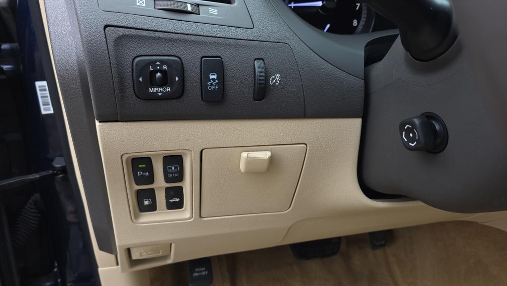 used 2011 Lexus ES 350 car, priced at $12,979