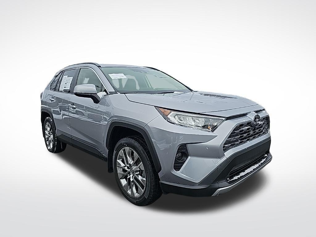 used 2020 Toyota RAV4 car, priced at $30,561