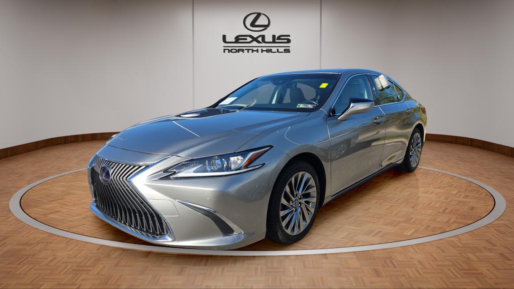 used 2019 Lexus ES 300h car, priced at $29,900