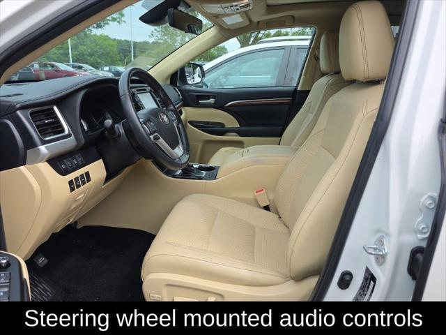 used 2019 Toyota Highlander car, priced at $31,500