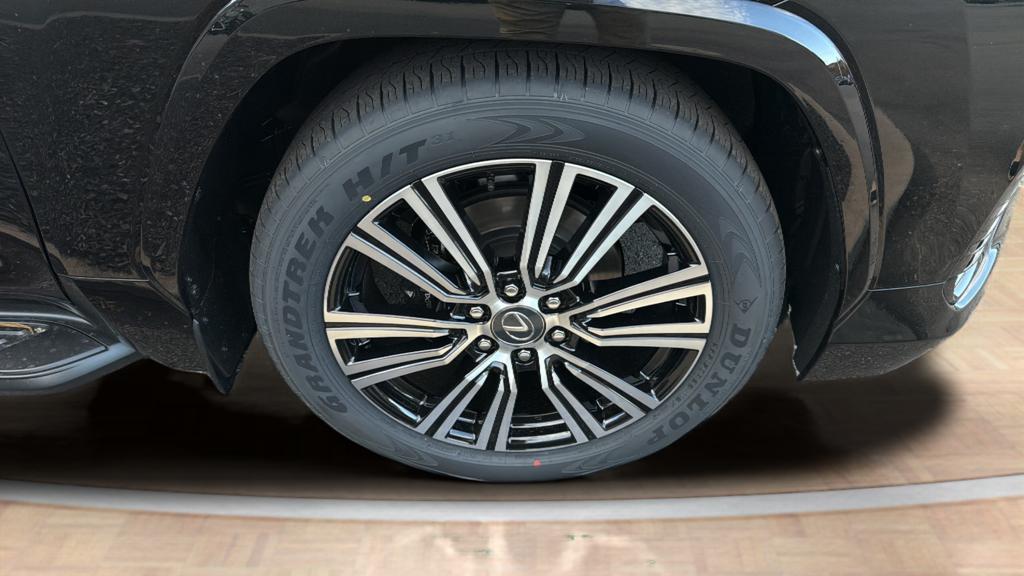 new 2025 Lexus LX 600 car, priced at $117,044