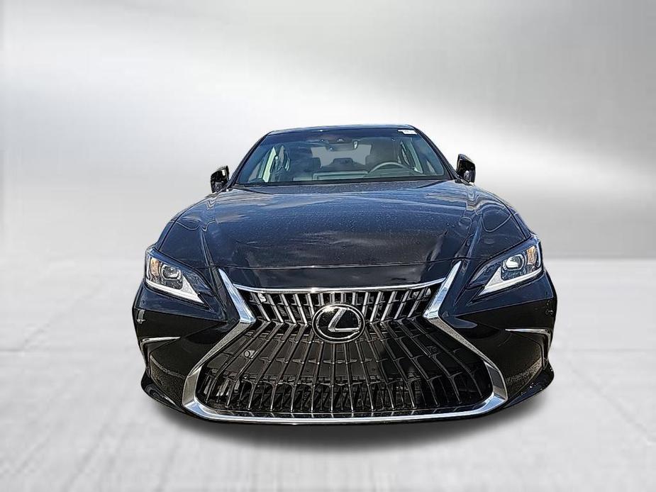 new 2025 Lexus ES 350 car, priced at $50,424