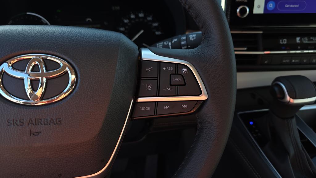 used 2025 Toyota Sienna car, priced at $47,270