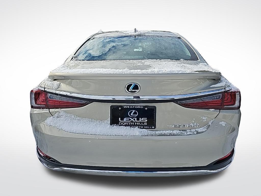 used 2024 Lexus ES 300h car, priced at $45,951