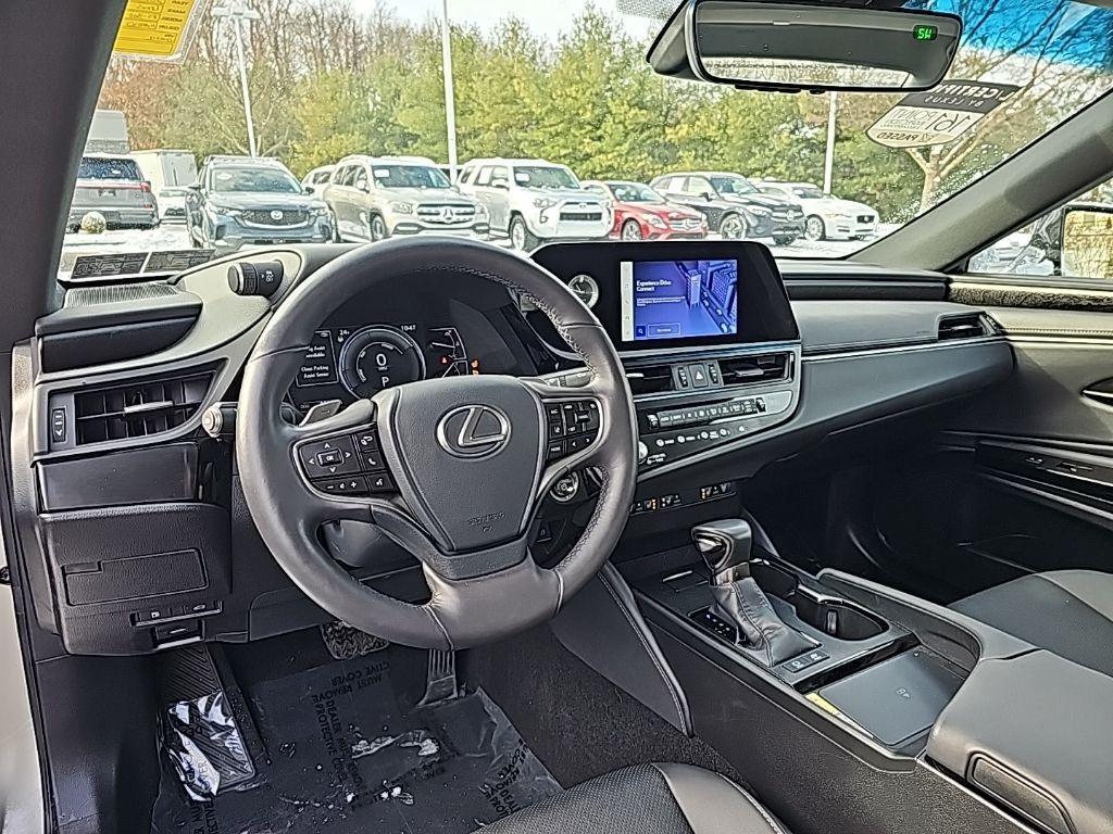 used 2024 Lexus ES 300h car, priced at $45,951