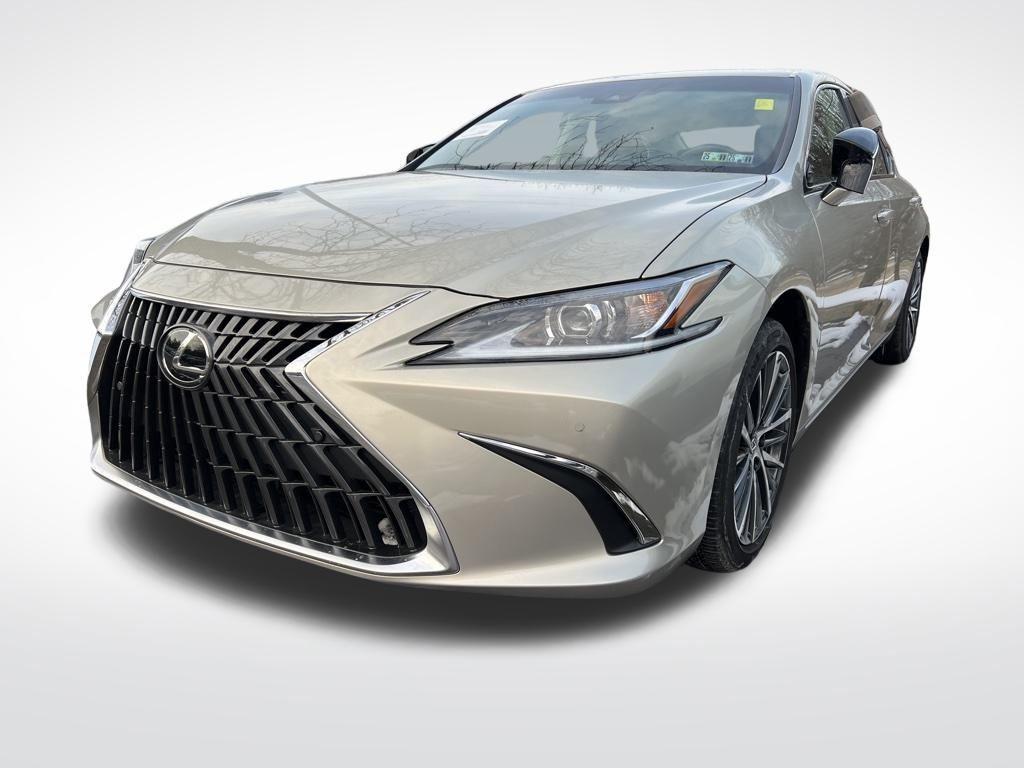 used 2024 Lexus ES 300h car, priced at $45,951